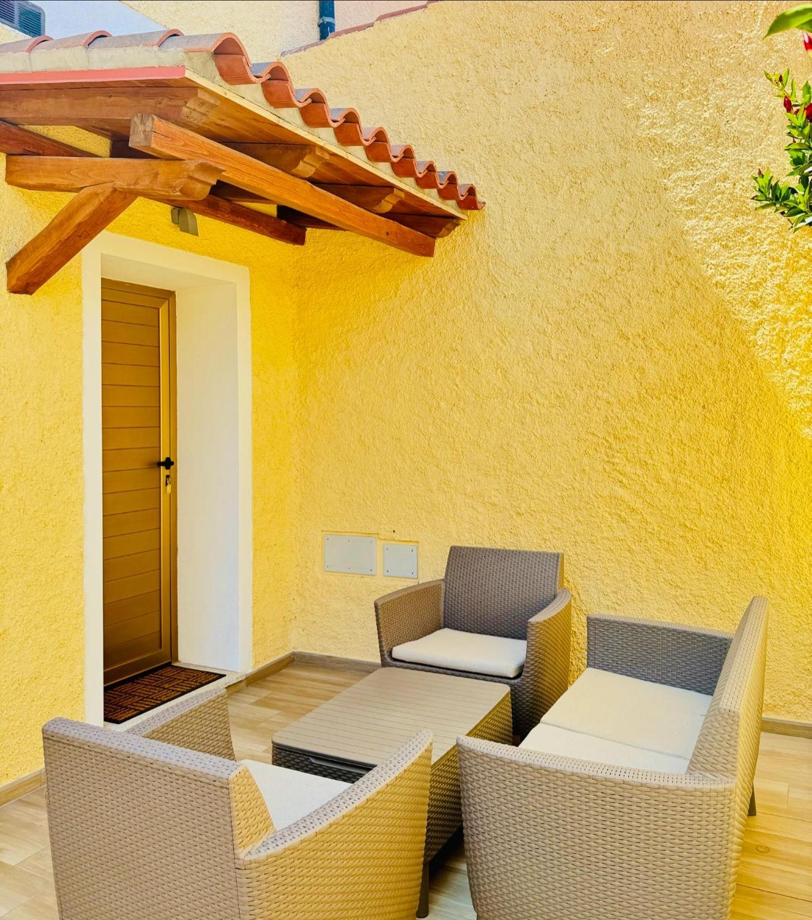 Casa Sacuri Hotell Rudalza Exteriör bild